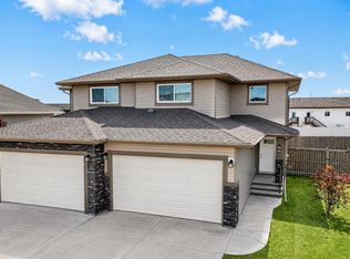 66 N Ranchers Close, Lacombe, AB T4L0H9