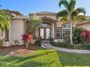 518 SW Ray Avenue, Port Saint Lucie, FL 34983