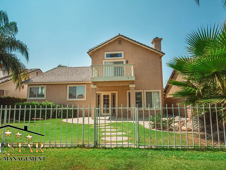 4938 Shorebird Dr — Photo 9