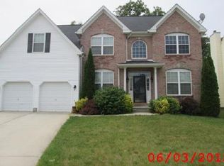 13 Parliament Rd, Sicklerville, NJ 08081