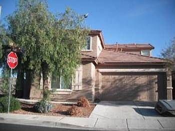 2nd image of 1031 Pecos River Ave