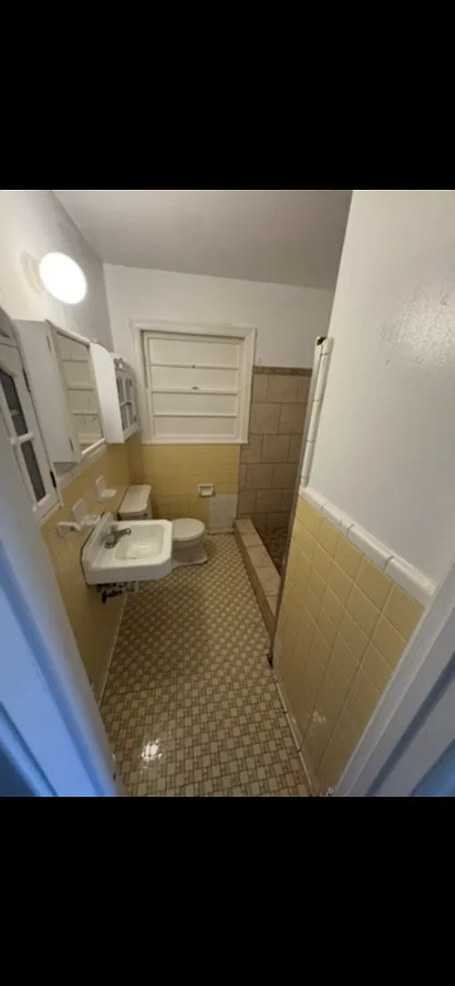 2 Bedroom home — Photo 3