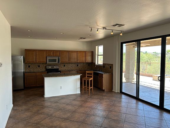 5th image of 1733 E Cielo Grande Ave