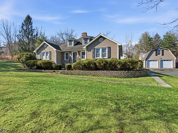 2nd image of 1 Old Mill Rd