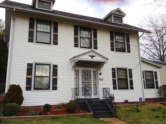 1st image of 3239 Woodrow Ave