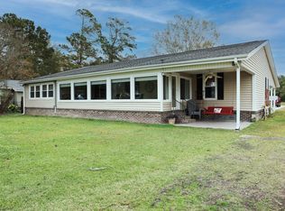 678 Lakeside Dr, Moncks Corner, SC 29461