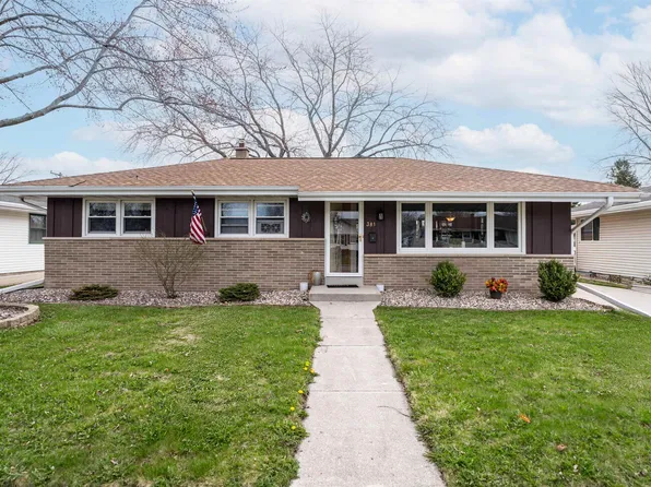 381 Wilson Ave, Fond Du Lac, WI 54935