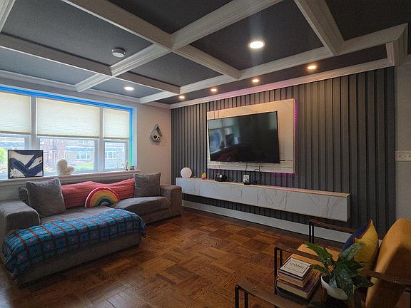 4th image of 1011 E Phil Ellena St