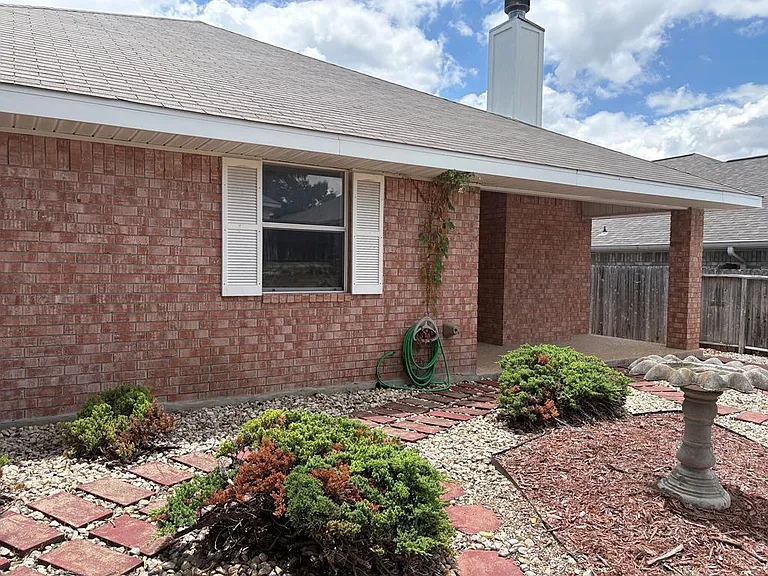 224 Coronado Cir — Photo 15