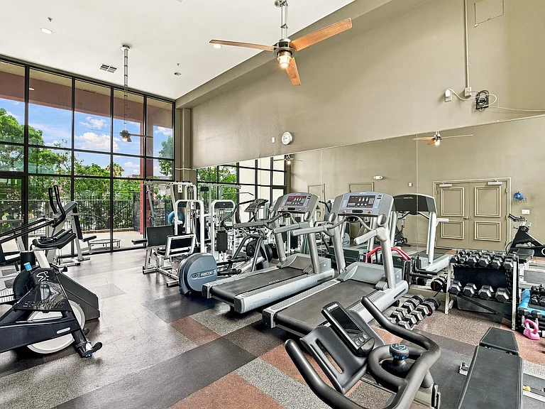 1780 Kettner Blvd #516 — Photo 46
