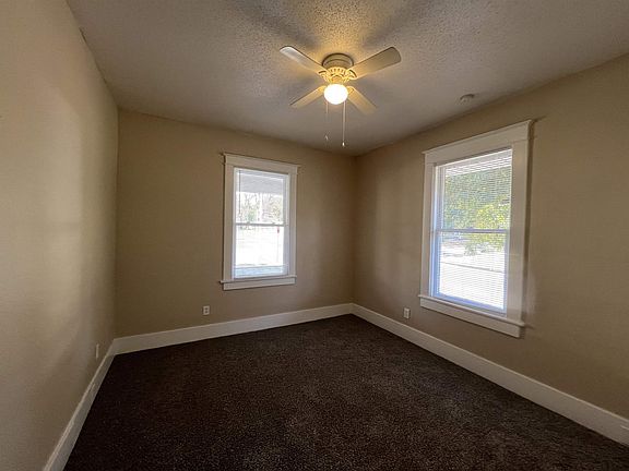 4th image of 775 E Davant Ave