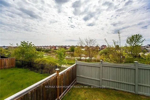 2 bed, $1,600 — Photo 2