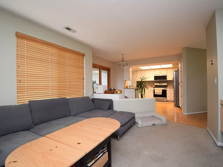 2122 E Rainbow Point Dr — Photo 17