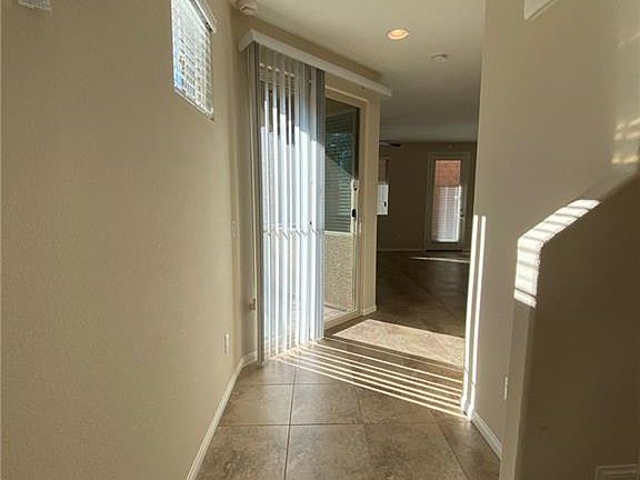 5th image of 6623 Seahorse Reef St