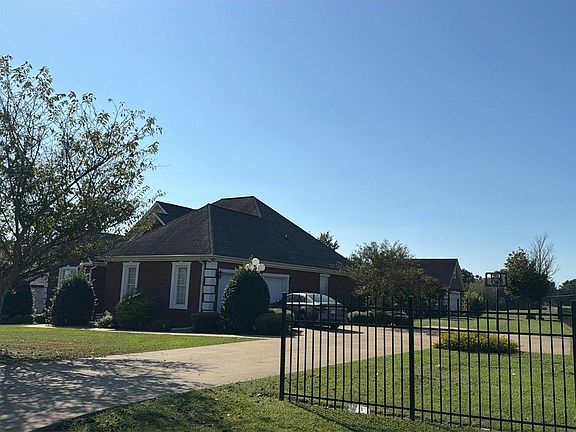 2nd image of 50 Amy Lou Ln