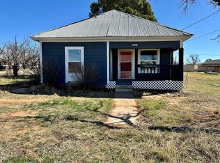 844 Pine St, Colorado City, TX 79512