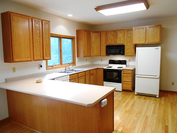5th image of 231 Lincliff Dr NE