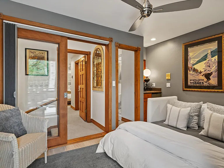 124 E Durant Ave #10 — Photo 17