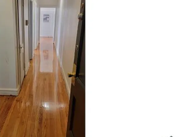 7646 S Colfax Ave APT 3, Chicago, IL 60649