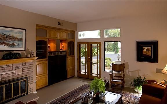 Spacious and warm family room with built in 