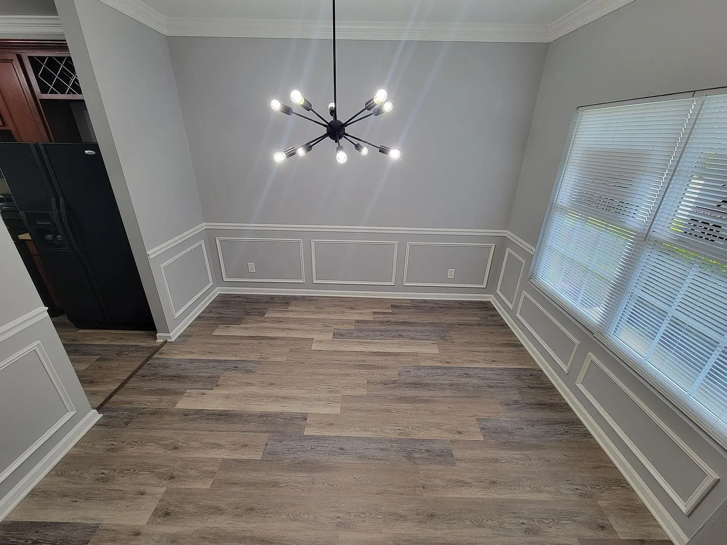 Stunning 4-Bedroom Home for Rent — Photo 3
