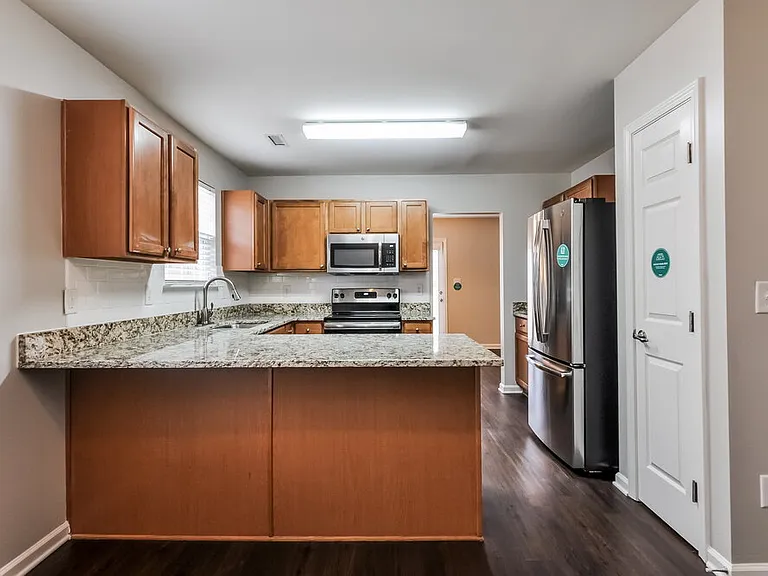 4027 Taylor Oaks Dr — Photo 5