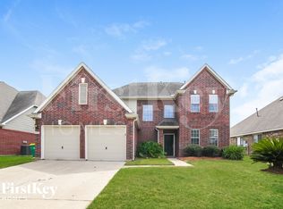 4722 Shale Dr, Baytown, TX 77521