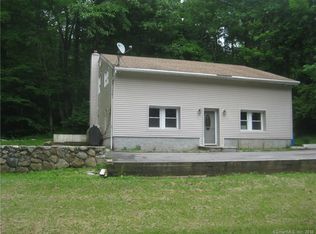 3 Cameron Rd, New Fairfield, CT 06812
