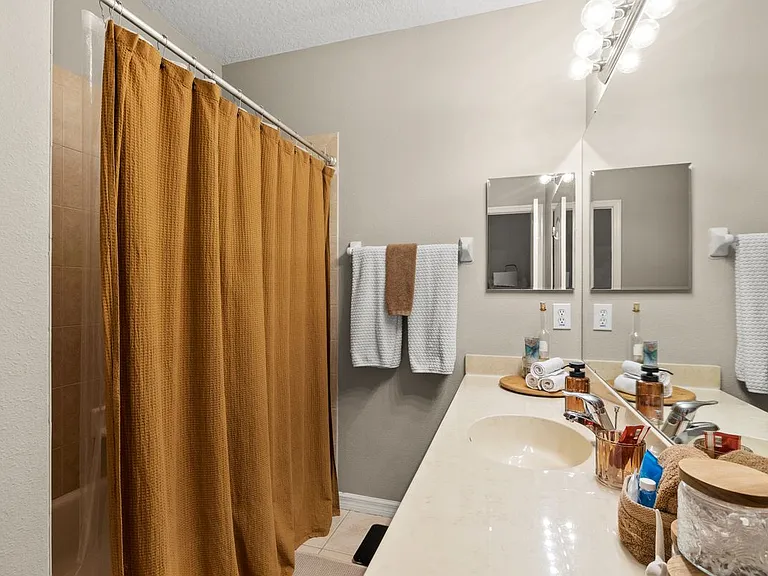 723 Marotta Loop — Photo 11