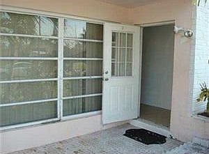 4th image of 6817 NW 28th St