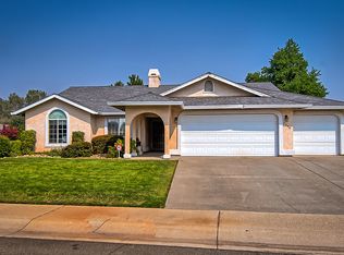 2998 Howard Dr, Redding, CA 96001