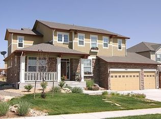 7989 S Blackstone Pkwy, Aurora, CO 80016