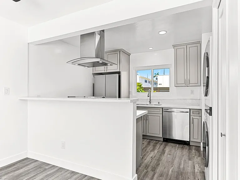 1907 Corinth Ave #2 — Photo 17