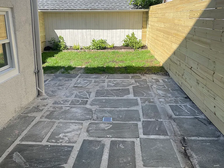 109 Marble Ave — Photo 3