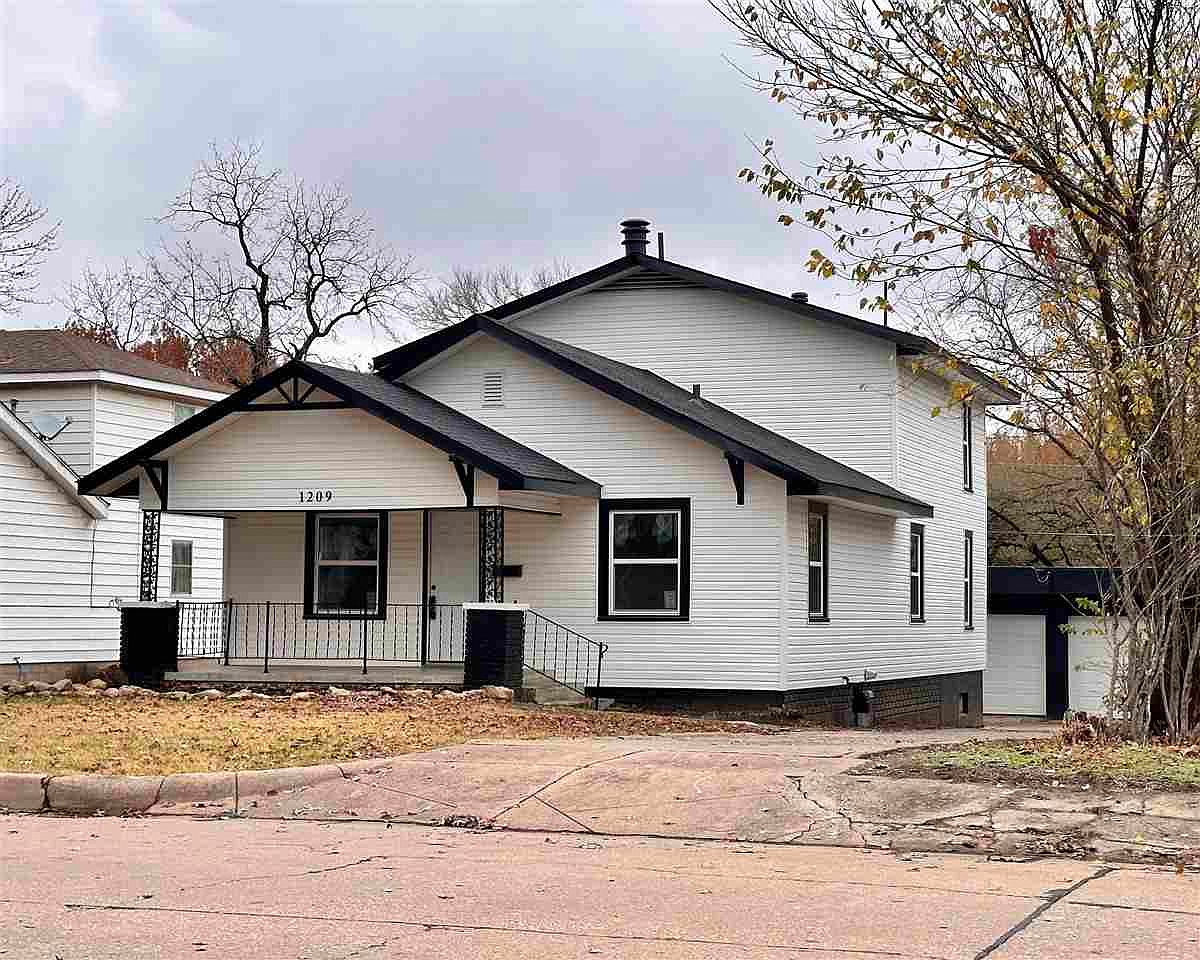 1209 S 9th St, Ponca City, OK 74601 MLS 39291 Zillow