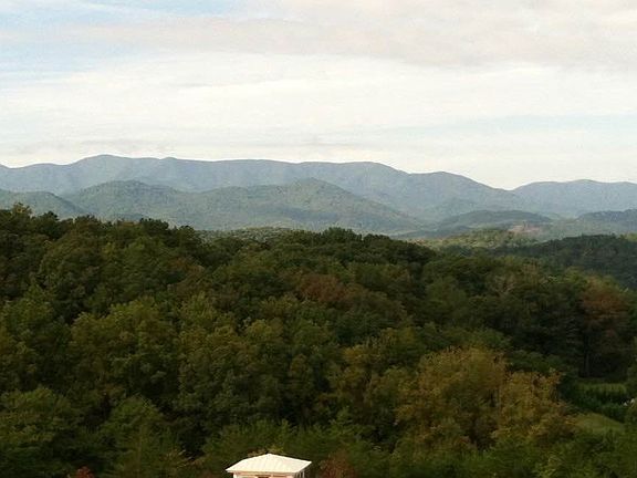 Albert Mountain 