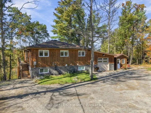 202 Edwina Dr, Trent Lakes, ON K0M 1A0