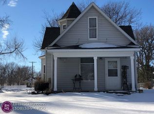 512 S Alexandria St, Cairo, NE 68824