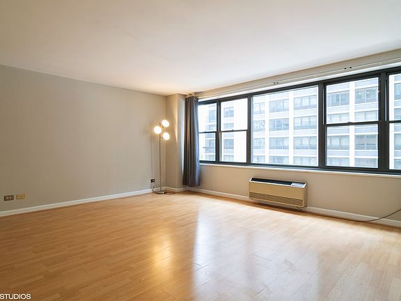 2nd image of 850 N Dewitt Pl APT 6F