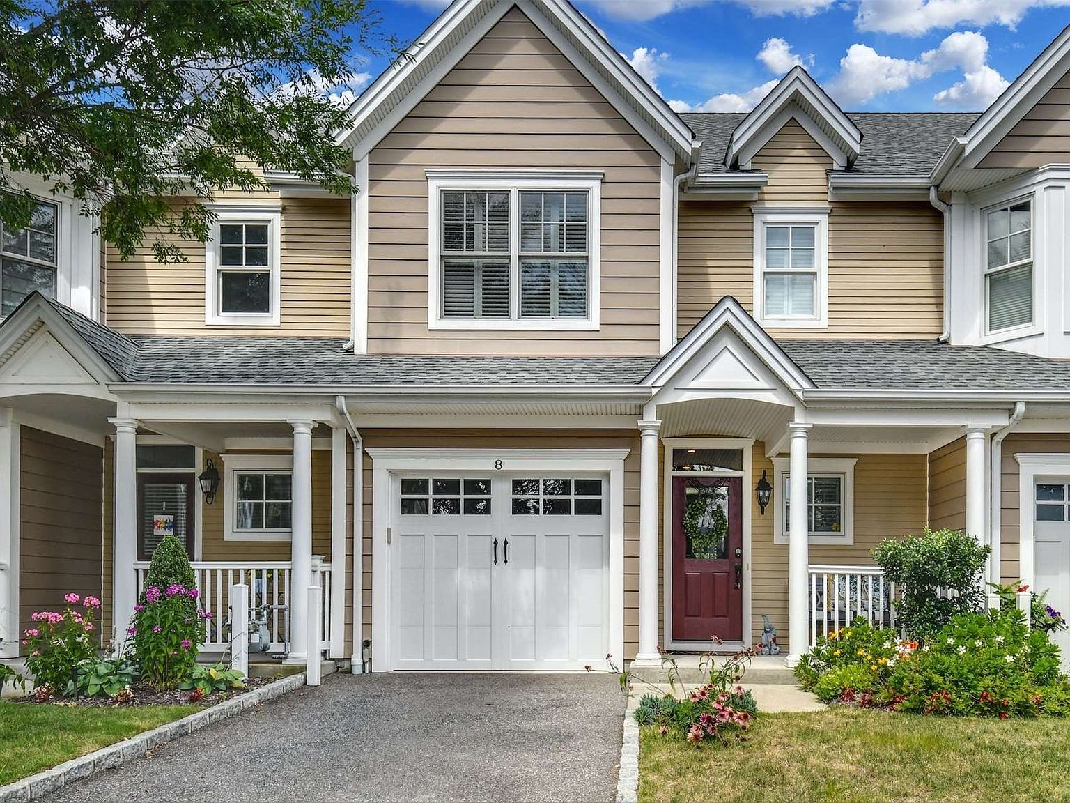 8 Rosebud Lane, Babylon, NY 11702 Zillow