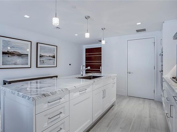 4th image of 6897 Grenadier Blvd Unit 206