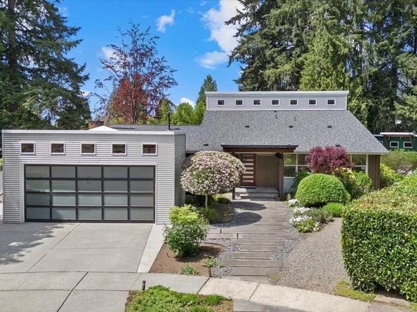 10515 171st Avenue NE, Redmond, WA 98052