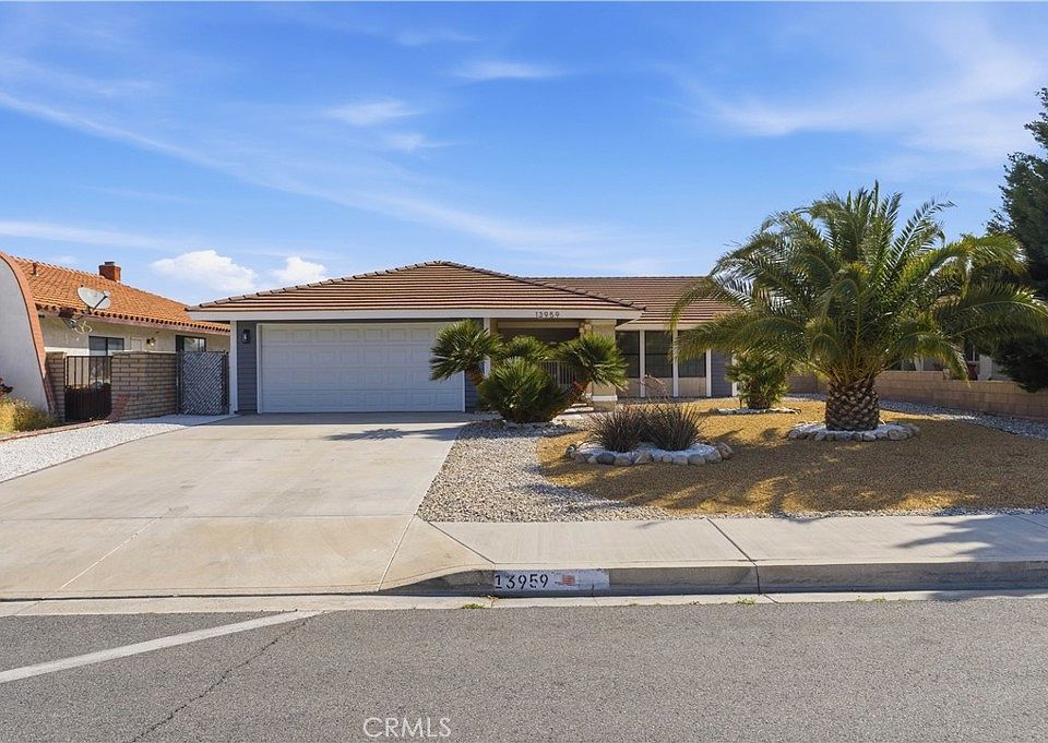 1st image of 13959 Driftwood Dr