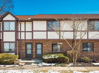 3052 Highcliff Ct, Columbus, OH 43231