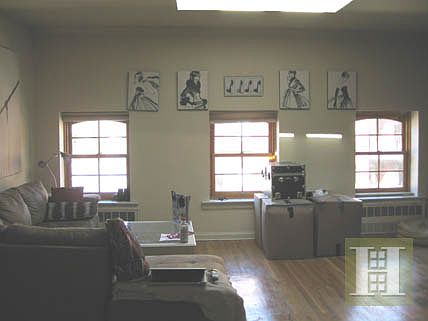 1st image of 110 W 15th St APT 4