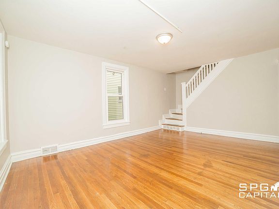 3rd image of 267 Park St