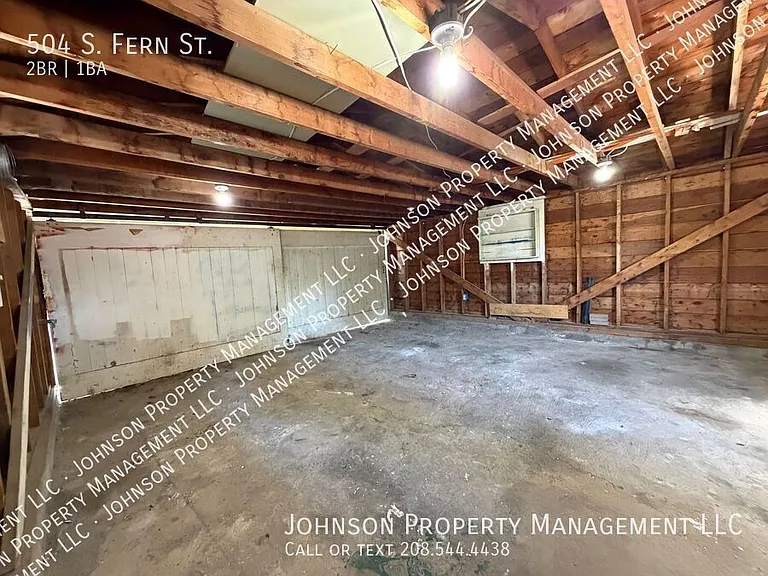 504 S Fern St — Photo 17