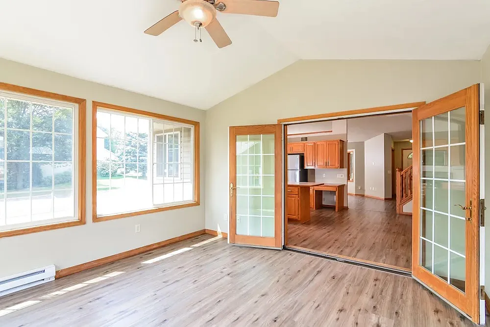5 bed, 2767 sqft, $3,395 — Photo 4