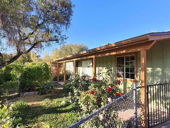 4th image of 4020 E Creek View Dr