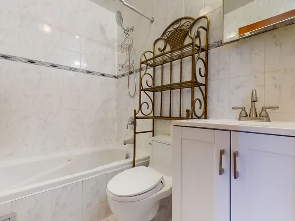 2803 Batchelder Street image 18 of 21